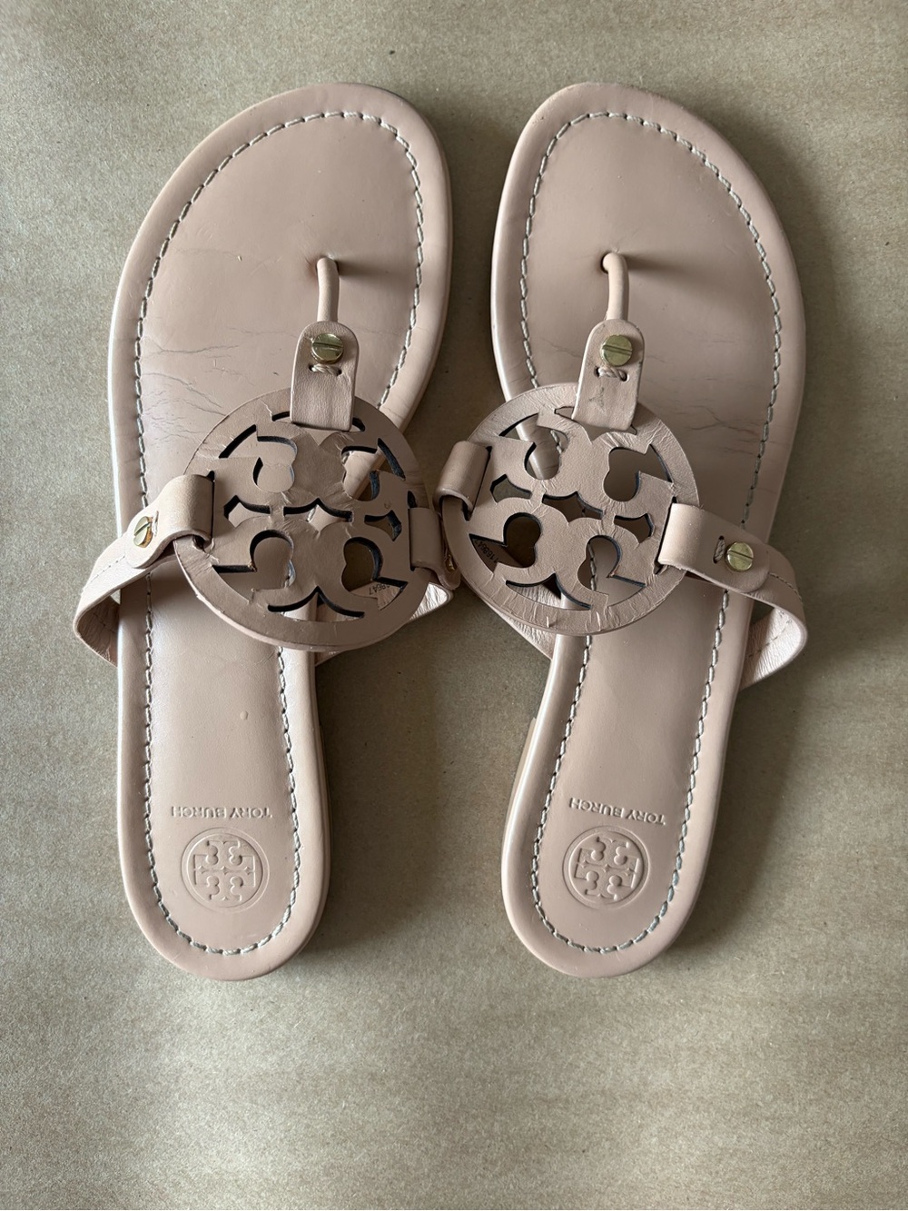 Tory Burch Blush Pink Logo Cutout Thong Sandals - Picture 2 of 2